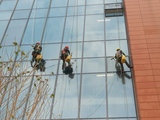 佛山玻璃幕墙外墙清洗，佛山玻璃幕墙翻新